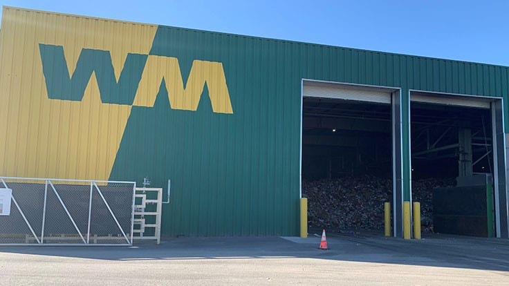 Exterior of Waste Management's newest MRF in Chicago.