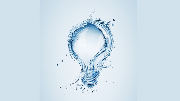 Water splash in shape of a light bulb