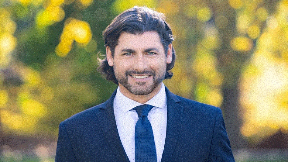 Headshot of Adam Pasquale