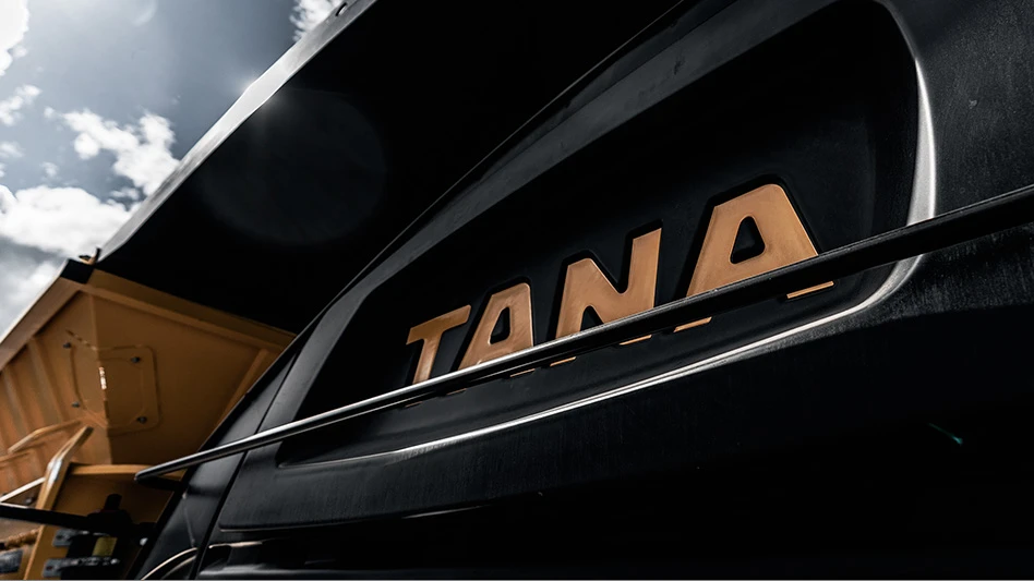 tana machinery logo