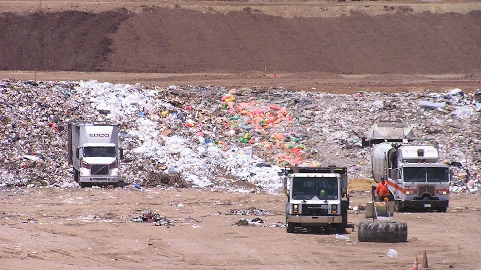 A typwriter pattern is recommended for unloading trucks at a landfill.